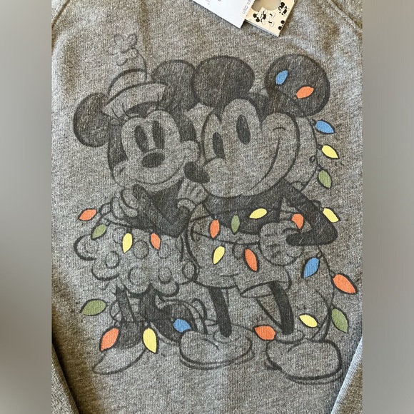 NWT Disney x American Eagle Mickey and Minnie Holiday Christmas Sweatshirt - Picture 2 of 3